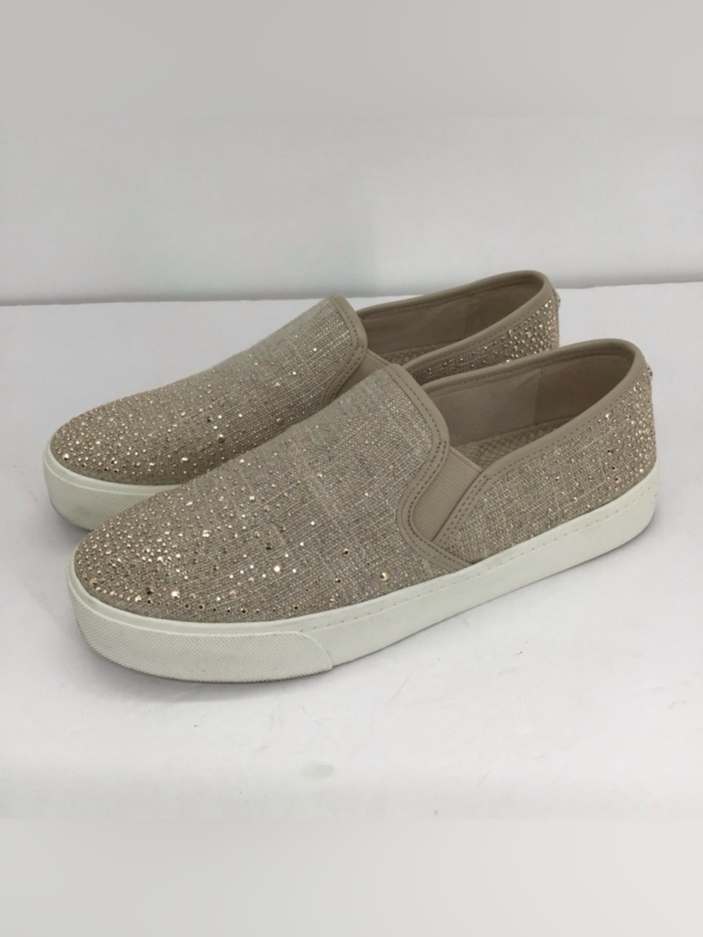 Alex Marie Women’s Rinestone Gold Slip-On Sneakers Shoes Casual Comfort Size 7